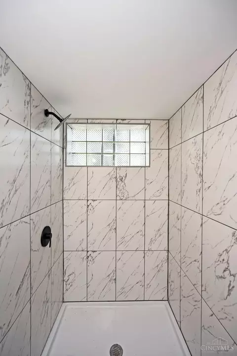 Bath - 6460 Mchugh Pl, Cincinnati, OH 45213 photo 4 of 4