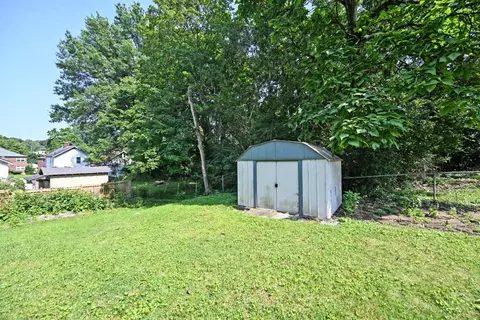 Exterior - 6460 Mchugh Pl, Cincinnati, OH 45213 photo 9 of 10