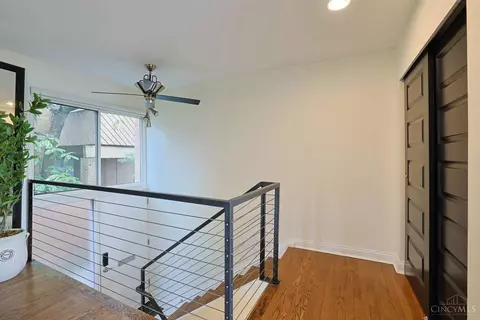 Entry Way - 1004 Celestial St, Cincinnati, OH 45202 photo 2 of 4