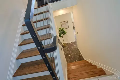 Entry Way - 1004 Celestial St, Cincinnati, OH 45202 photo 4 of 4