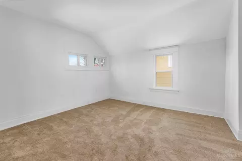 Bedroom - 3136 Harvard Ave, Cincinnati, OH 45207 photo 5 of 6