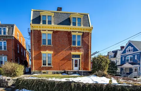 2216 Ohio Ave, Cincinnati, OH 45219