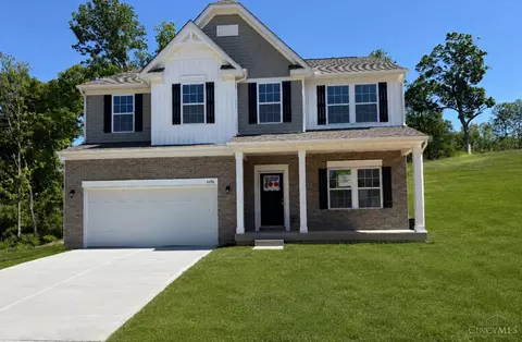 6406 Hunters Close, Montgomery, OH 45140