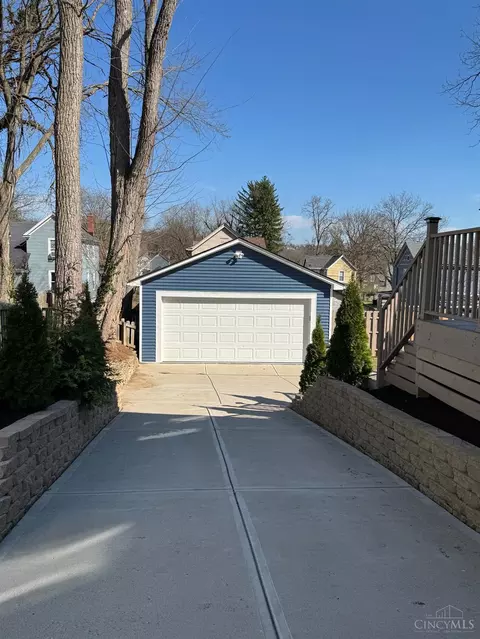 4614 Simpson Ave, Cincinnati, OH 45227 photo 43
