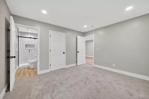 Bedroom - 6781 Somerset Dr, Cincinnati, OH 45224 photo 3 of 5