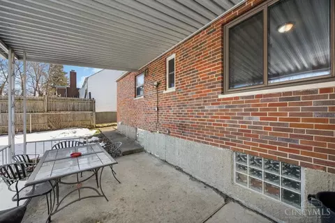 1144 Hempstead Dr, Cincinnati, OH 45231 photo 24
