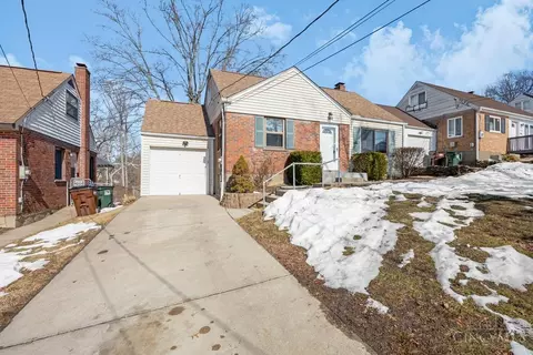 1144 Hempstead Dr, Cincinnati, OH 45231 photo 32