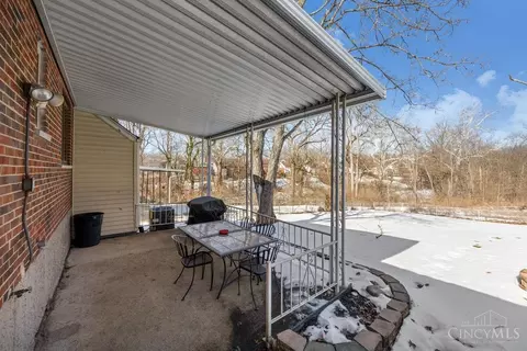1144 Hempstead Dr, Cincinnati, OH 45231 photo 26