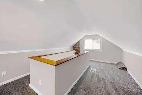 1144 Hempstead Dr, Cincinnati, OH 45231 photo 19
