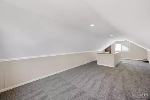 1144 Hempstead Dr, Cincinnati, OH 45231 photo 21