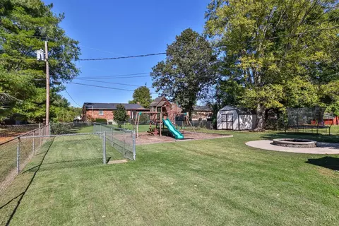 Exterior - 57 Landis Cir, Millville, OH 45013 photo 6 of 12