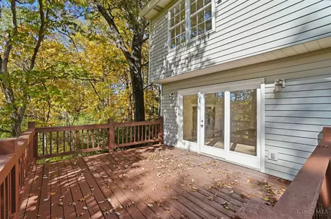 Exterior - 673 Brandy Way, Cincinnati, OH 45244 photo 13 of 18
