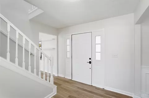 Entry Way - 673 Brandy Way, Cincinnati, OH 45244 photo 1 of 4