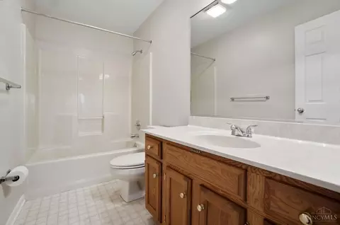 Bath - 1090 Galbraith Rd, Cincinnati, OH 45231 photo 3 of 3