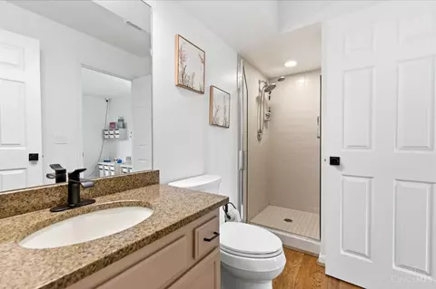 Bath - 9933 Hampstead Ct, West Chester, OH 45241 photo 1 of 7