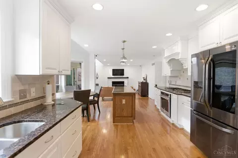 Kitchen - 9933 Hampstead Ct, West Chester, OH 45241 photo 1 of 8