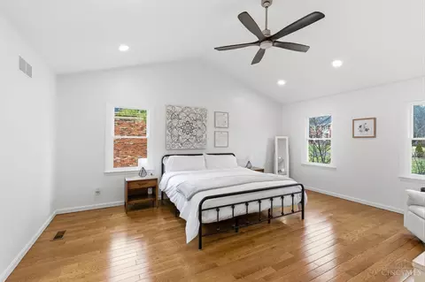 Bedroom - 9933 Hampstead Ct, West Chester, OH 45241 photo 1 of 5