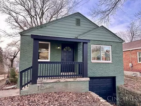6211 Mayflower Ave, Golf Manor, OH 45237