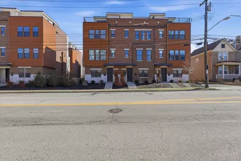3908 Edwards Rd, Cincinnati, OH 45209