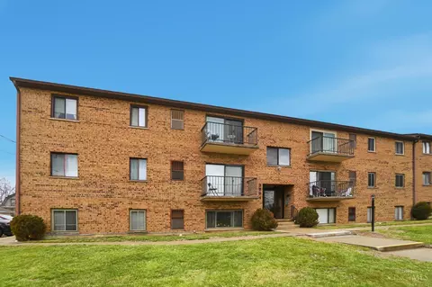 3594 Homelawn Ave, Cheviot, OH 45211