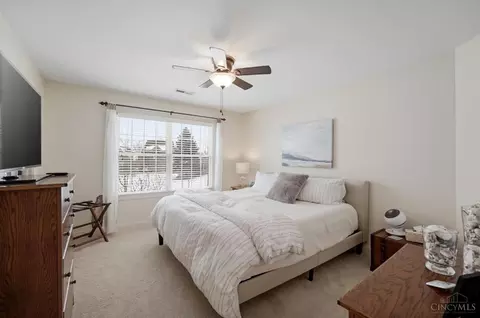 Bedroom - 961 River Forest Dr, Hamilton Township, OH 45039 photo 5 of 5