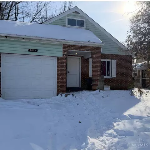 2027 Sundale Ave, North College Hill, OH 45239