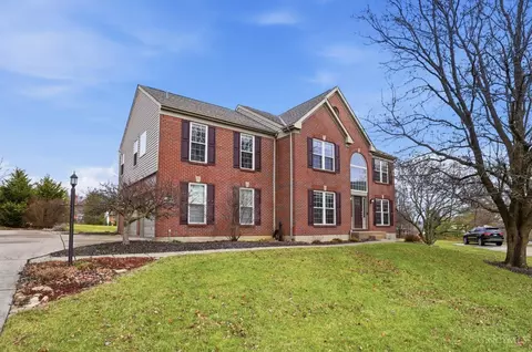 6238 Willow Crest Ln, West Chester, OH 45069