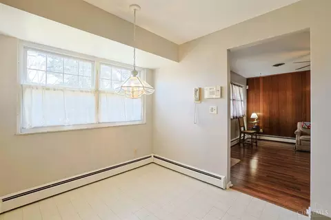 Dining - 8768 Cavalier Dr, Cincinnati, OH 45231 photo 2 of 2