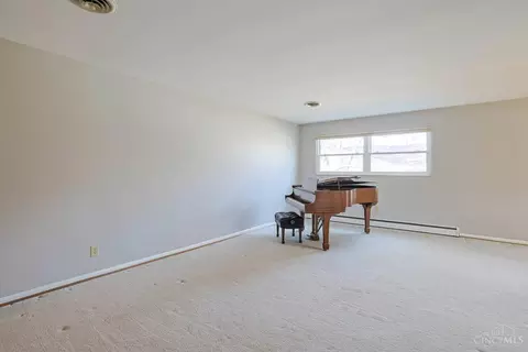 Living - 8768 Cavalier Dr, Cincinnati, OH 45231 photo 1 of 9