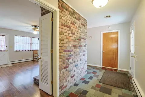 Entry Way - 8768 Cavalier Dr, Cincinnati, OH 45231 photo 2 of 2