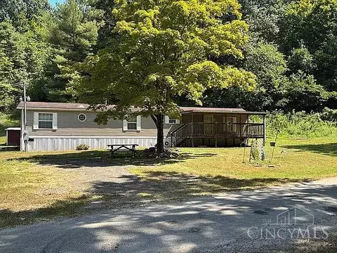 379 Mutton Run Rd, Chillicothe, OH 45601