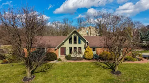 7285 Overland Park Ct, West Chester, OH 45069