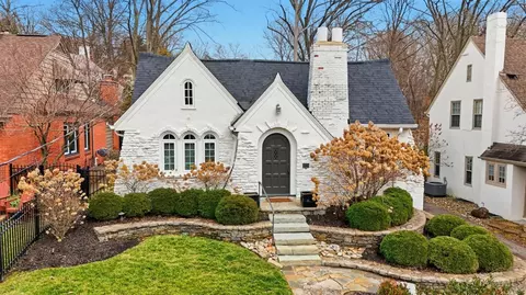 1134 Beverly Hill Dr, Cincinnati, OH 45208