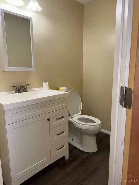 Bath - 11955 Mill Rd, Cincinnati, OH 45240 photo 3 of 3