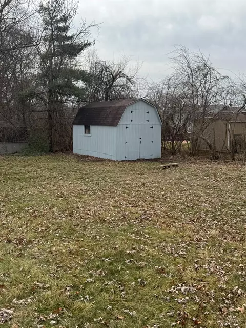 Exterior - 11955 Mill Rd, Cincinnati, OH 45240 photo 7 of 13
