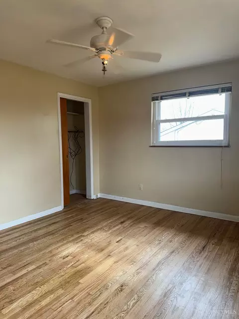 Bedroom - 11955 Mill Rd, Cincinnati, OH 45240 photo 2 of 5