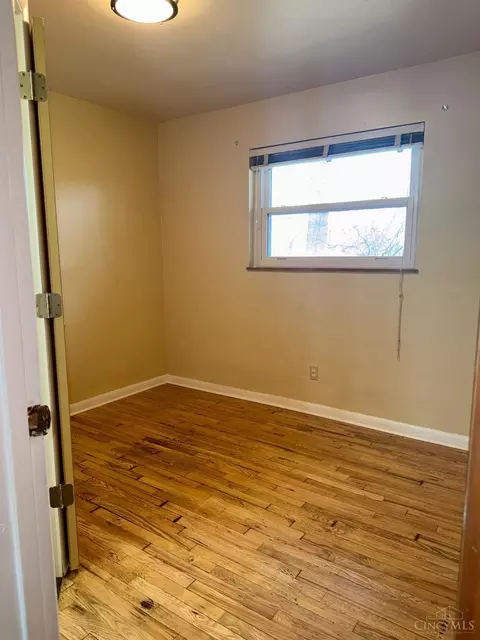 Bedroom - 11955 Mill Rd, Cincinnati, OH 45240 photo 5 of 5