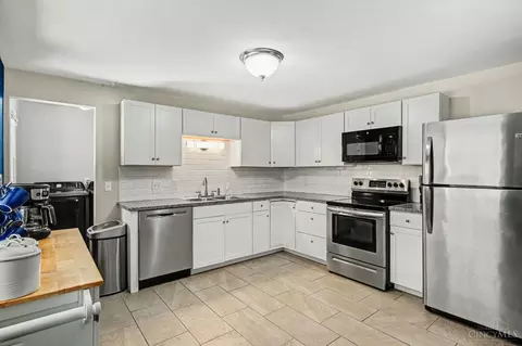 Kitchen - 5311 Rawhide Ct, Cincinnati, OH 45238 photo 2 of 3