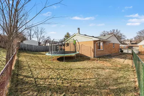 Exterior - 5311 Rawhide Ct, Cincinnati, OH 45238 photo 2 of 2