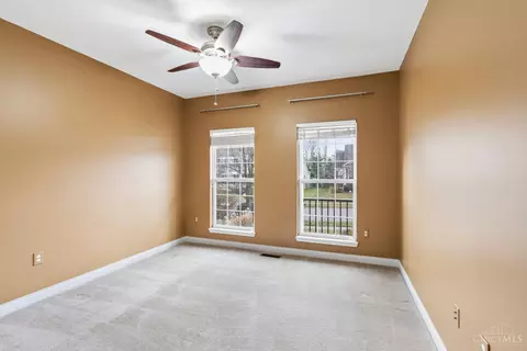 Bedroom - 682 Hyacinth Rd, Cincinnati, OH 45245 photo 1 of 7