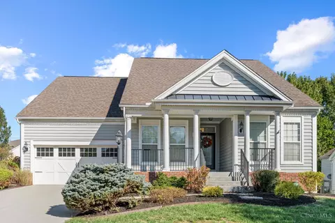 Exterior - 682 Hyacinth Rd, Cincinnati, OH 45245 photo 12 of 14