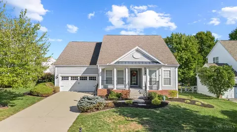 Exterior - 682 Hyacinth Rd, Cincinnati, OH 45245 photo 11 of 14