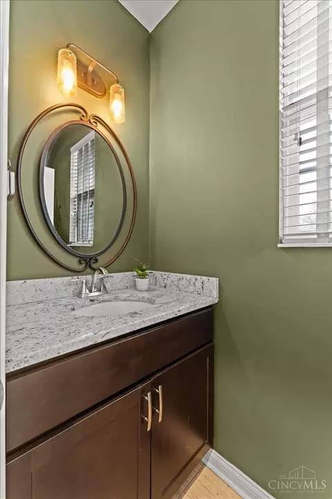 Bath - 5704 Adelphi St, Cincinnati, OH 45227 photo 1 of 5