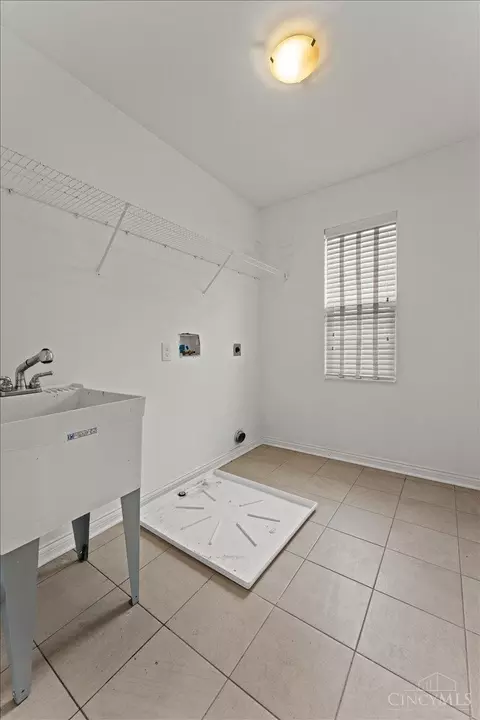 Other - 5704 Adelphi St, Cincinnati, OH 45227 photo 3 of 8