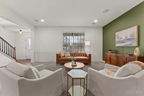 Living - 5704 Adelphi St, Cincinnati, OH 45227 photo 3 of 5