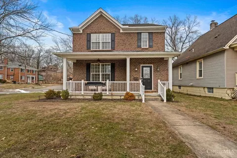 5704 Adelphi St, Cincinnati, OH 45227