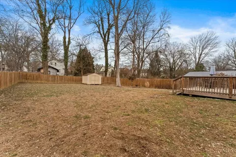 Exterior - 5704 Adelphi St, Cincinnati, OH 45227 photo 4 of 7