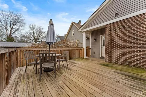 Exterior - 5704 Adelphi St, Cincinnati, OH 45227 photo 6 of 7