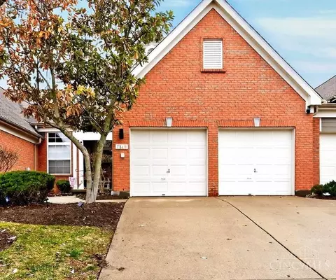 7149 White Oak Ct, Mason, OH 45040