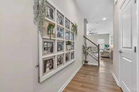 Entry Way - 2930 Cardiff Ct, Hamilton, OH 45011 photo 1 of 4